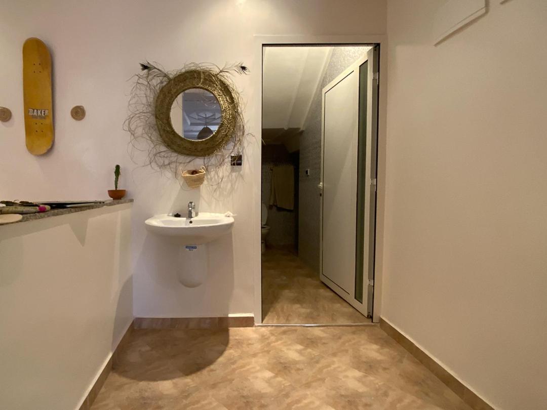 Desart Hostel Tamraght Екстериор снимка